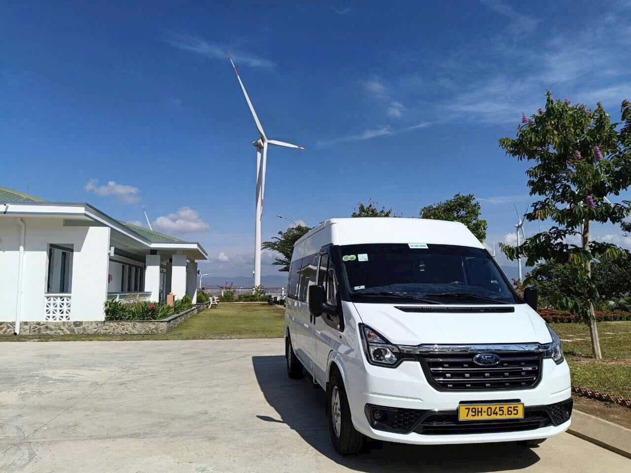 Thuê xe 7 chỗ tại Nha Trang